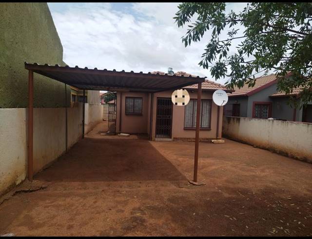 3 BEDROOM PROPERTY TO RENT IN SOSHANGUVE VV